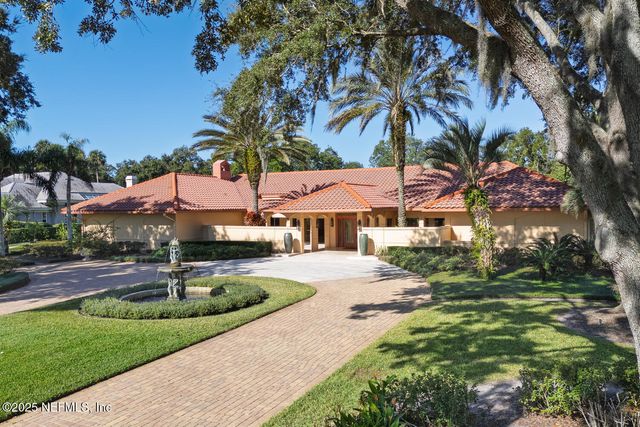 149 TWELVE OAKS Lane, Ponte Vedra Beach, FL 32082