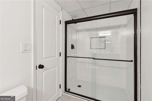 420 Hackberry Court, Roswell, GA 30076