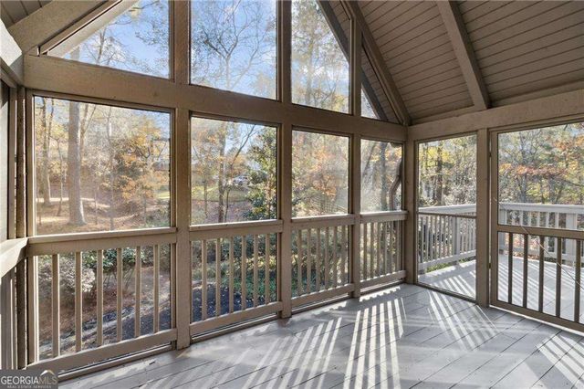 420 Hackberry Court, Roswell, GA 30076