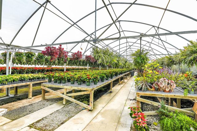 511 W Main Street, Weimar, TX 78962