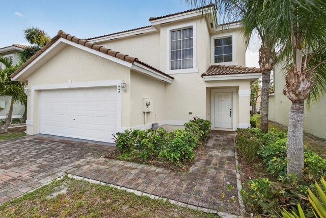 662 Perdido Heights Drive, West Palm Beach, FL 33413