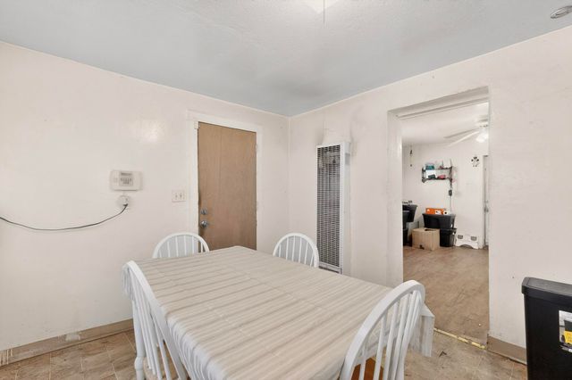 607 & 609 N 6th Street, Belen, NM 87002