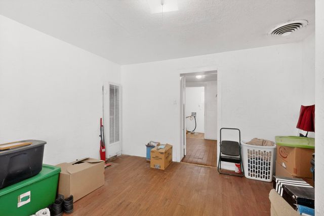 607 & 609 N 6th Street, Belen, NM 87002