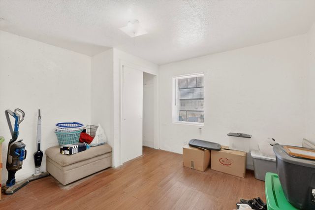 607 & 609 N 6th Street, Belen, NM 87002