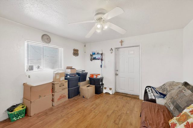 607 & 609 N 6th Street, Belen, NM 87002