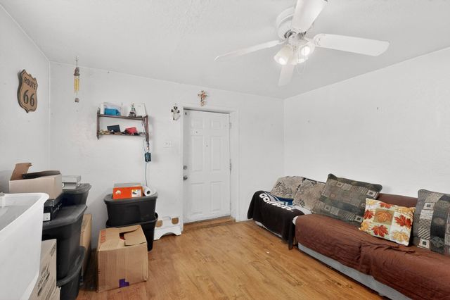 607 & 609 N 6th Street, Belen, NM 87002