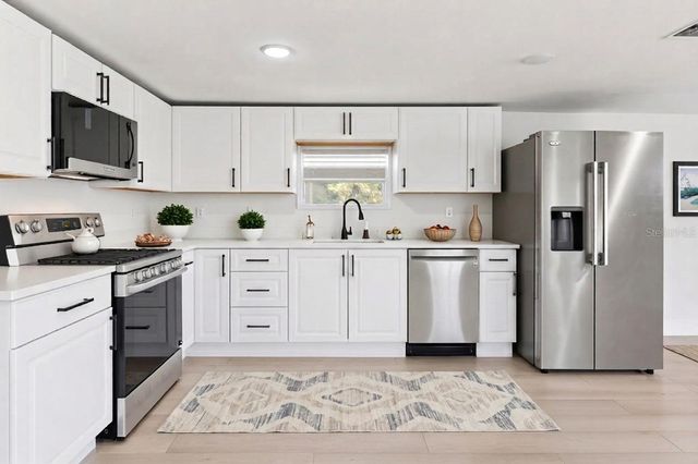 232 NOXON STREET, Auburndale, FL 33823