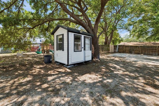 232 NOXON STREET, Auburndale, FL 33823