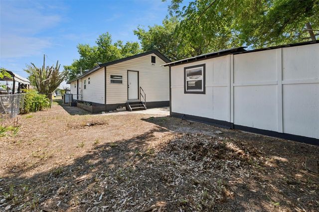 232 NOXON STREET, Auburndale, FL 33823