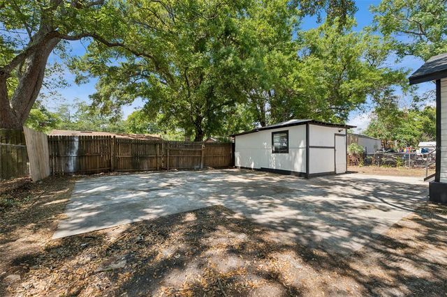 232 NOXON STREET, Auburndale, FL 33823