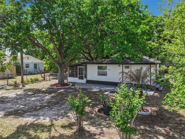 232 NOXON STREET, Auburndale, FL 33823