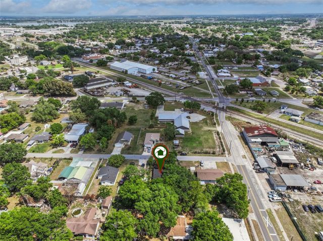 232 NOXON STREET, Auburndale, FL 33823