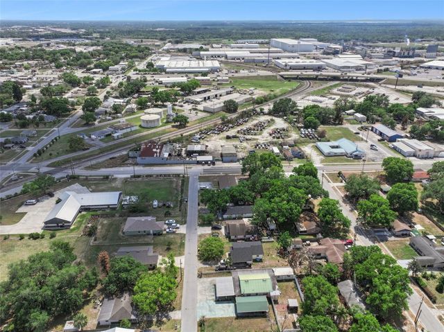 232 NOXON STREET, Auburndale, FL 33823