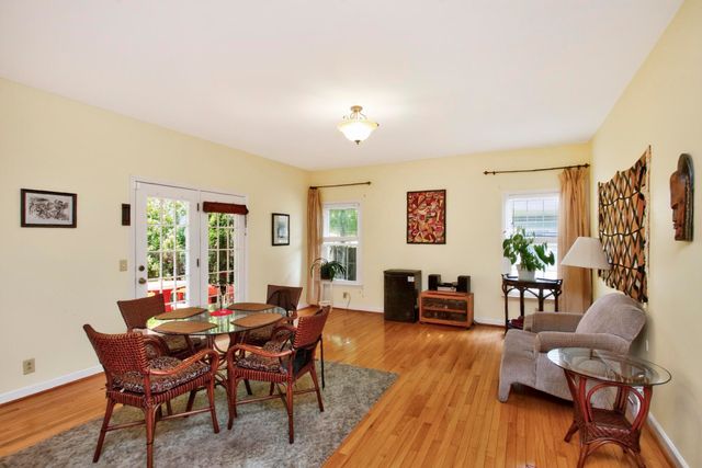 1544 Eller Dr, Nashville, TN 37221