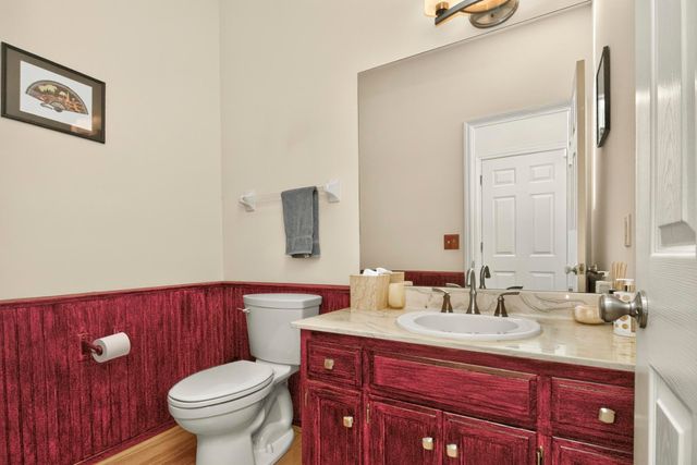1544 Eller Dr, Nashville, TN 37221