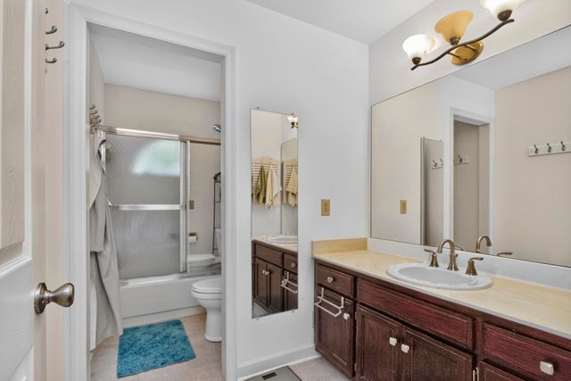 1544 Eller Dr, Nashville, TN 37221