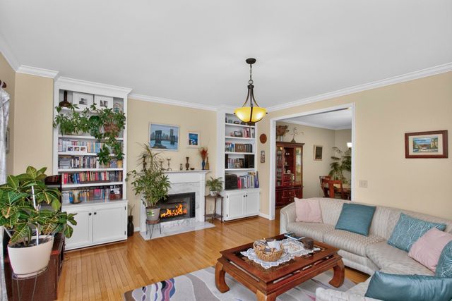 1544 Eller Dr, Nashville, TN 37221