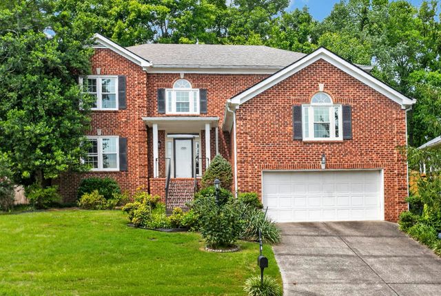 1544 Eller Dr, Nashville, TN 37221
