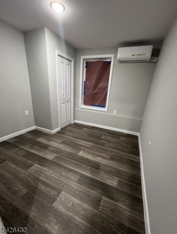 43 Cedar St, Paterson City, NJ 07501 — photo 5