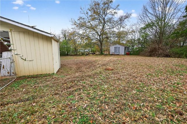 1742 Cardinal Road, Jonesboro, GA 30238