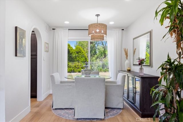 26434 Fairgate, Newhall, CA 91321