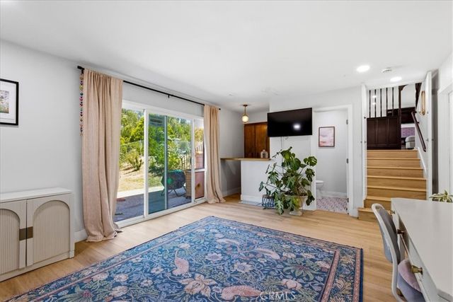 26434 Fairgate, Newhall, CA 91321