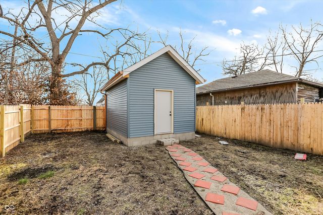 35 S Catherwood Avenue, Indianapolis, IN 46219