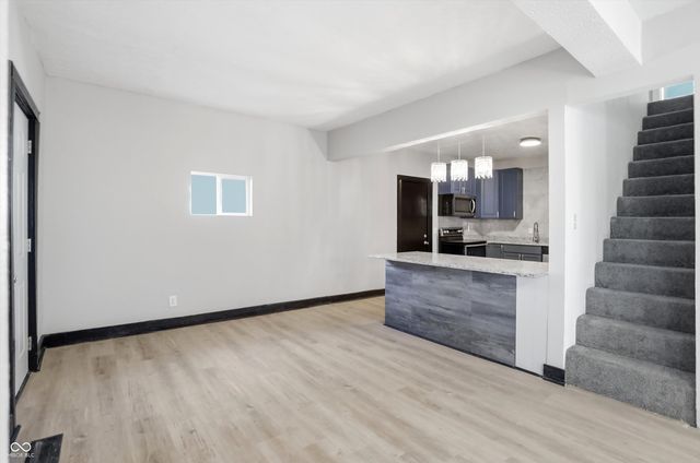 35 S Catherwood Avenue, Indianapolis, IN 46219