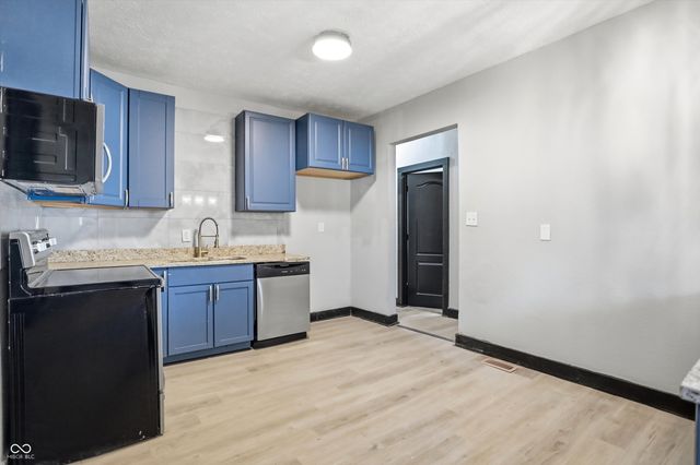 35 S Catherwood Avenue, Indianapolis, IN 46219