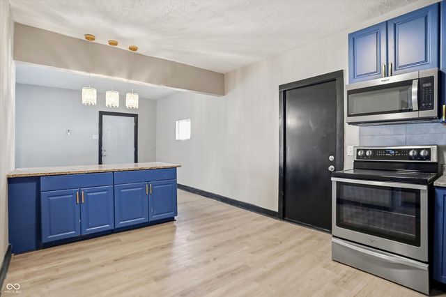 35 S Catherwood Avenue, Indianapolis, IN 46219