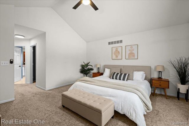 2053 Catalpa Drive, Berkley, MI 48072