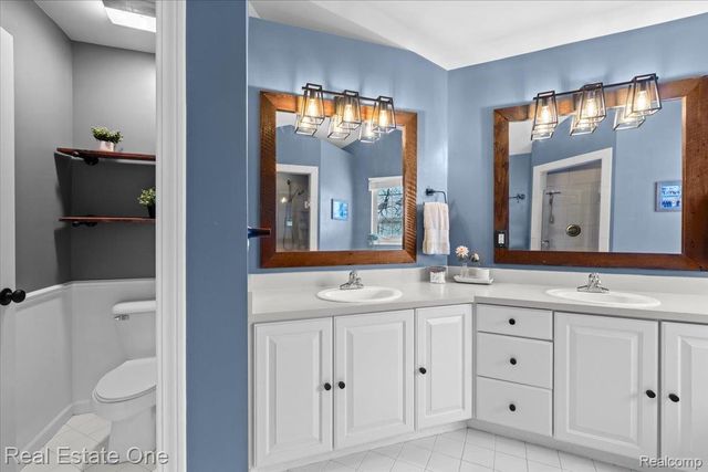 2053 Catalpa Drive, Berkley, MI 48072