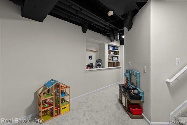 2053 Catalpa Drive, Berkley, MI 48072