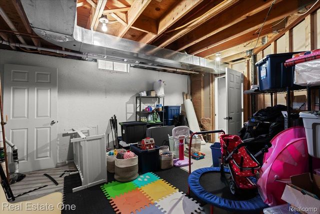 2053 Catalpa Drive, Berkley, MI 48072