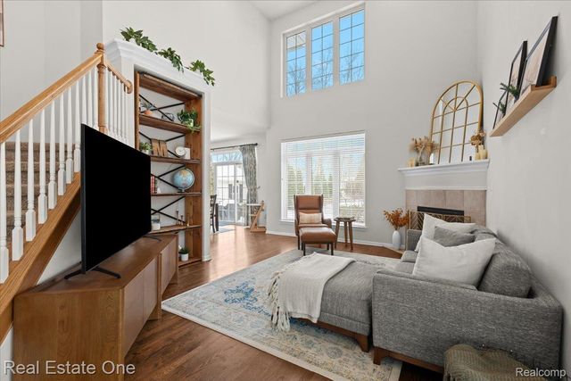 2053 Catalpa Drive, Berkley, MI 48072