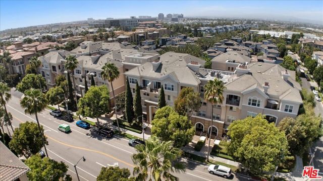 13075 Pacific 217, Los Angeles, CA 90094