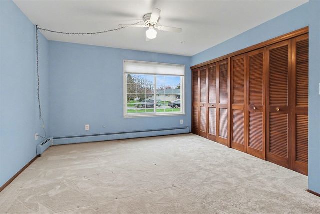 37625 Whitney Drive, Wayne, MI 48184