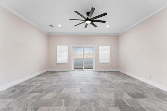 1906 Dismuke Street B, Houston, TX 77023