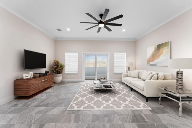 1906 Dismuke Street B, Houston, TX 77023