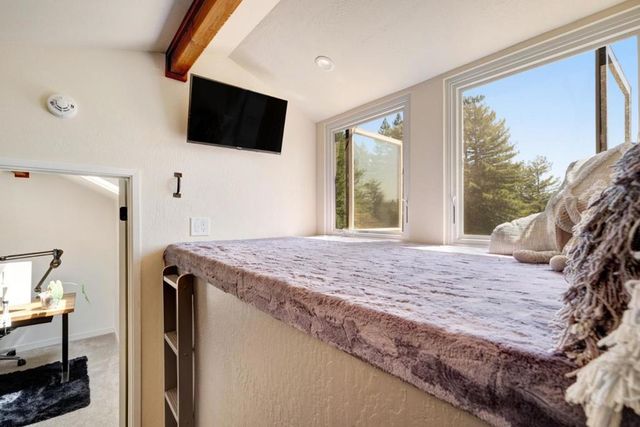 55 Hidden Meadow Lane, Scotts Valley, CA 95066