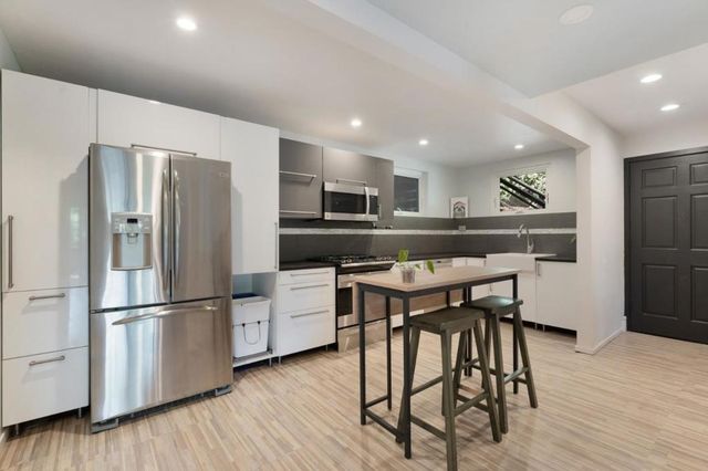 55 Hidden Meadow Lane, Scotts Valley, CA 95066