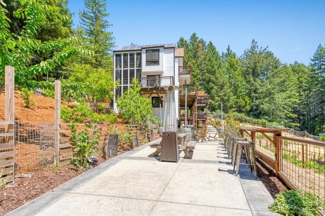 55 Hidden Meadow Lane, Scotts Valley, CA 95066