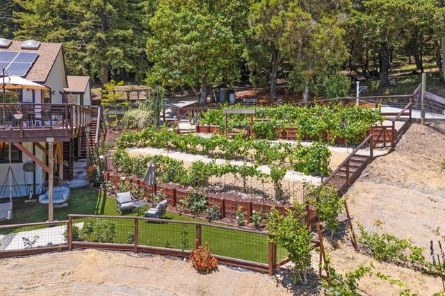 55 Hidden Meadow Lane, Scotts Valley, CA 95066