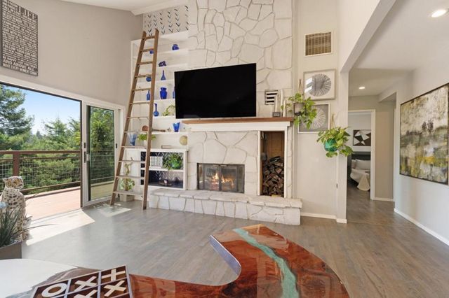 55 Hidden Meadow Lane, Scotts Valley, CA 95066