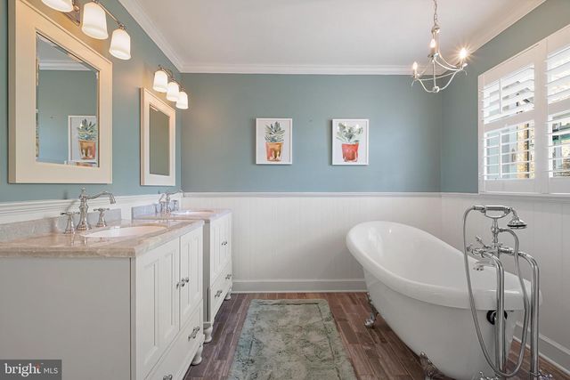 16 REVELSTONE DR, Newark, DE 19711