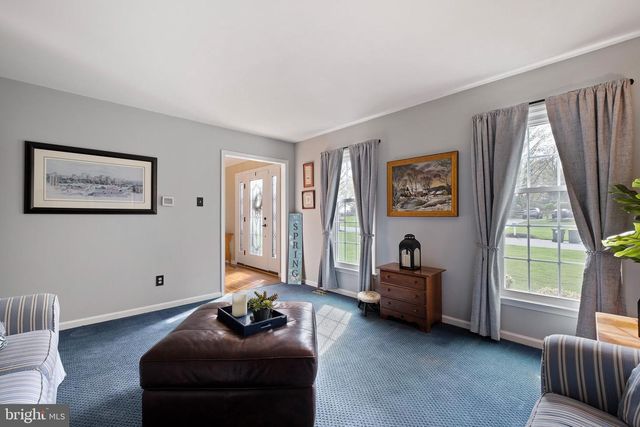 16 REVELSTONE DR, Newark, DE 19711