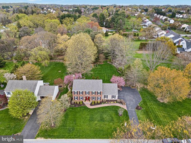 16 REVELSTONE DR, Newark, DE 19711