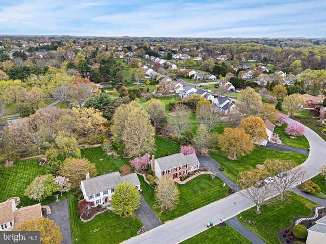 16 REVELSTONE DR, Newark, DE 19711