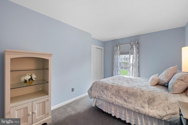 16 REVELSTONE DR, Newark, DE 19711