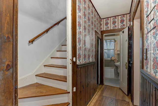 1135 S Ferguson Avenue, Springfield, MO 65807